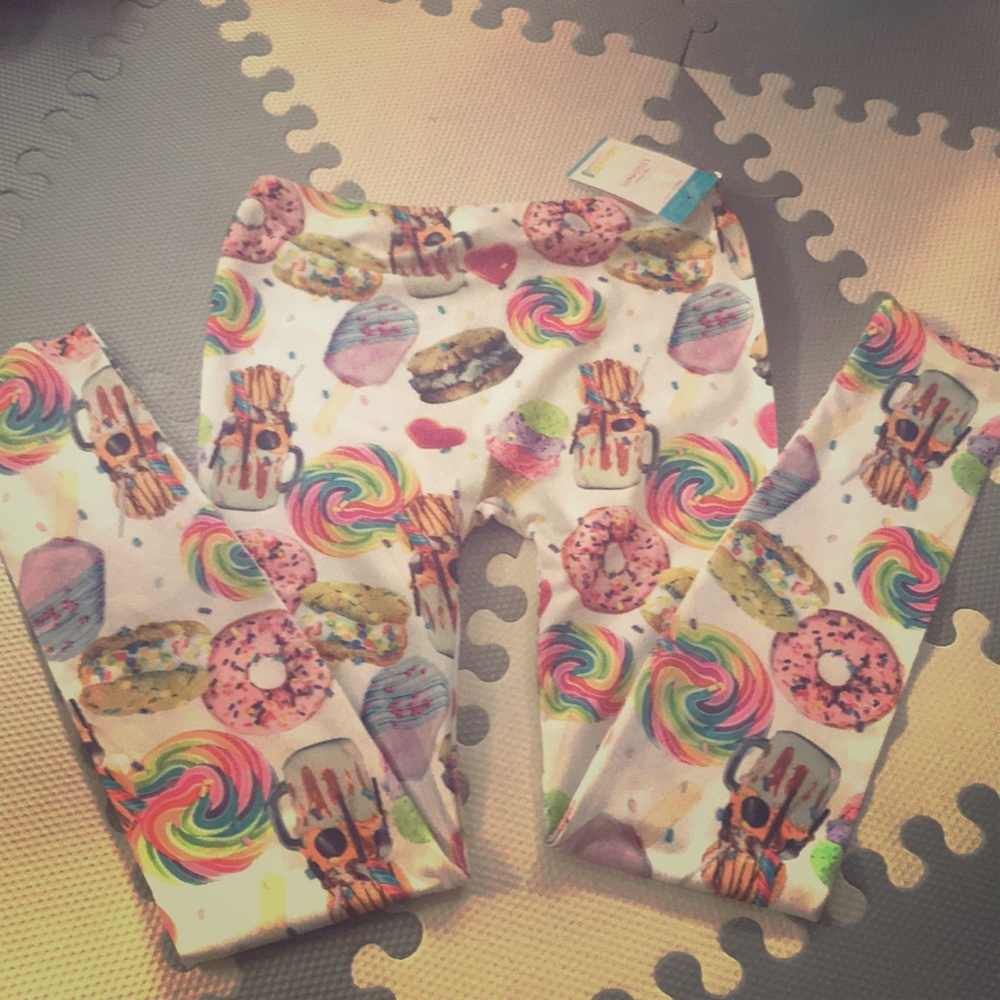 I am selling leggings
